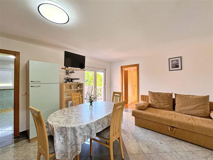 Apartment A2, for 4 persons