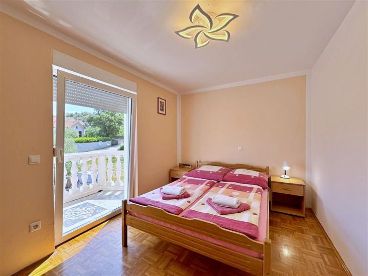 Apartment A2, for 4 persons
