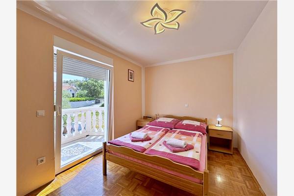 Apartment A2, for 4 persons