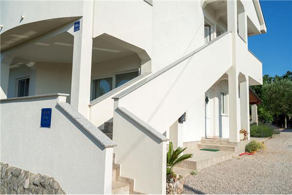 Apartment A2, for 3 persons