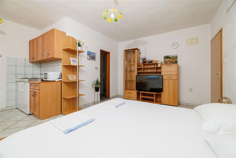 Apartment A1, for 2 persons