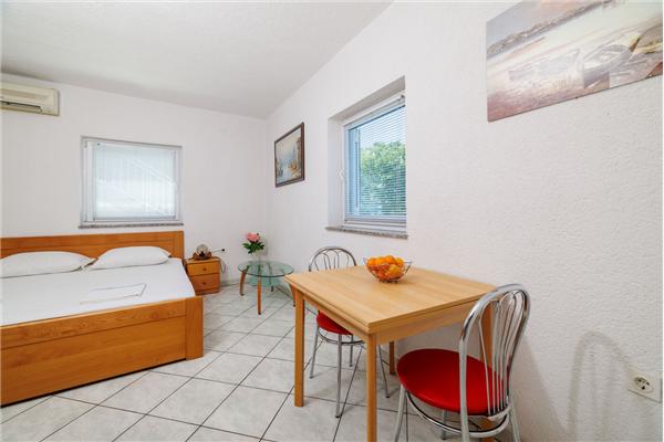 Apartment A1, for 2 persons