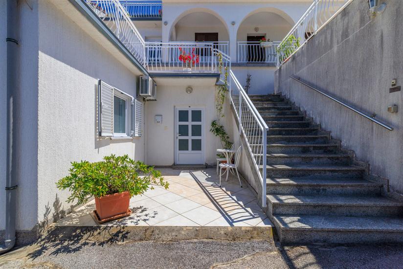 Apartment A1, for 2 persons