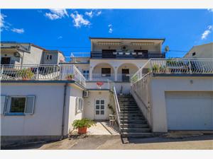 Apartments Jasna Senj, Size 35.00 m2, Airline distance to the sea 150 m