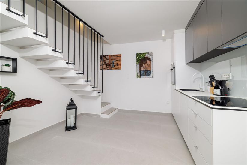 House K1, for 8 persons