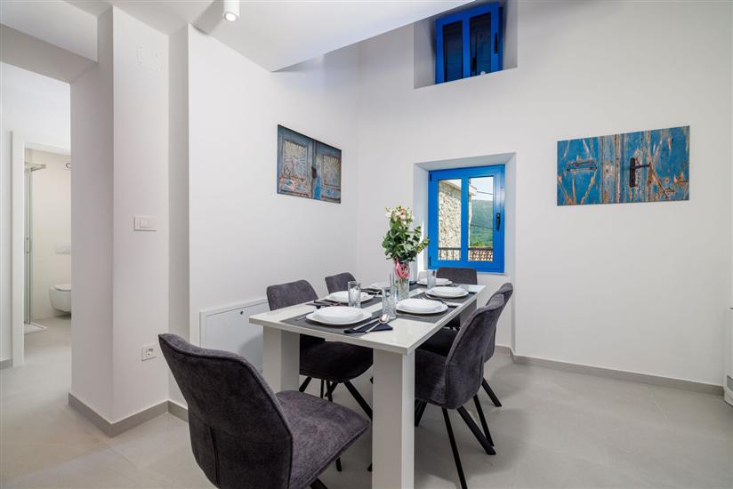 House K1, for 8 persons