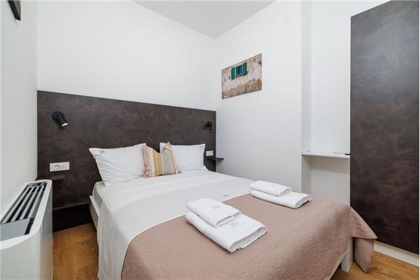 House K1, for 8 persons