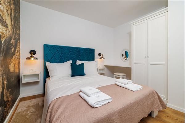 House K1, for 8 persons