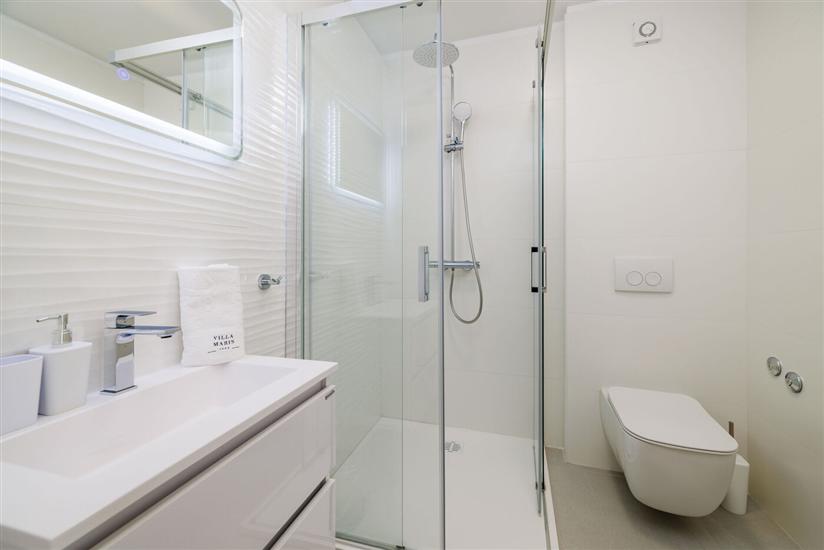 House K1, for 8 persons