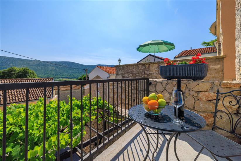 House K1, for 8 persons