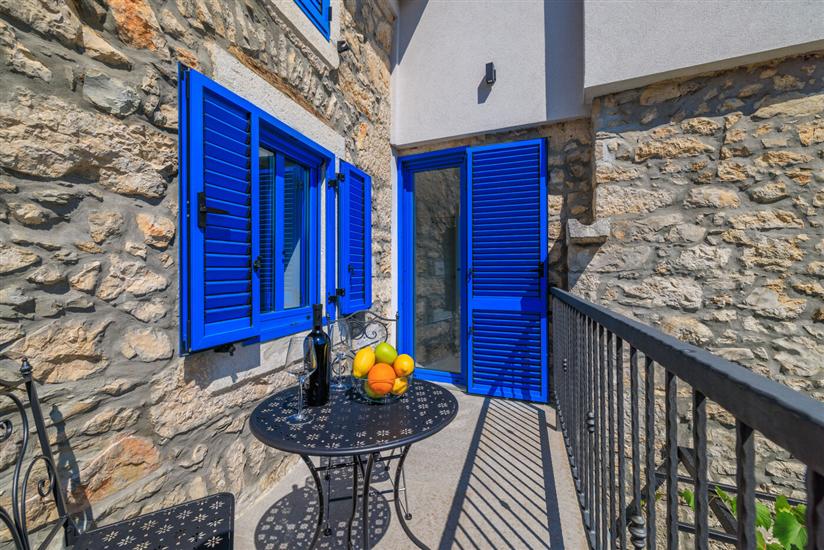 House K1, for 8 persons