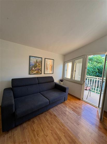 Apartment A2, for 5 persons