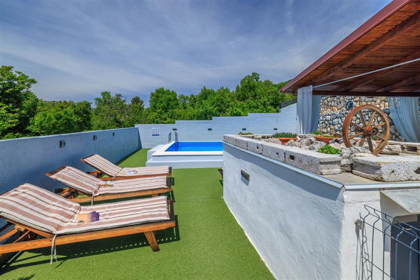 House Bozica with sauna and pool