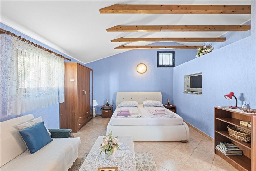 House K1, for 3 persons