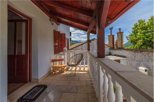 House K1, for 8 persons