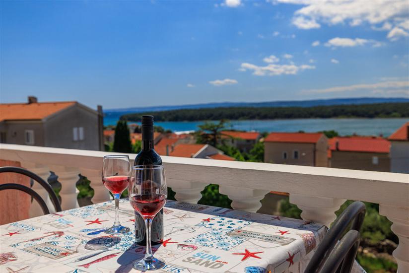 Apartment A2, for 6 persons