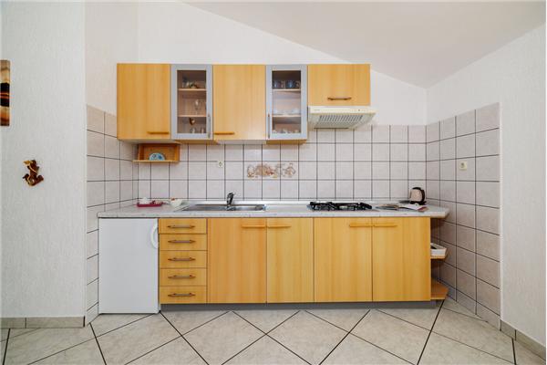 Apartment A2, for 6 persons