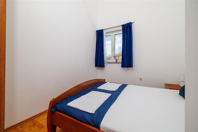 Apartment A2, for 6 persons