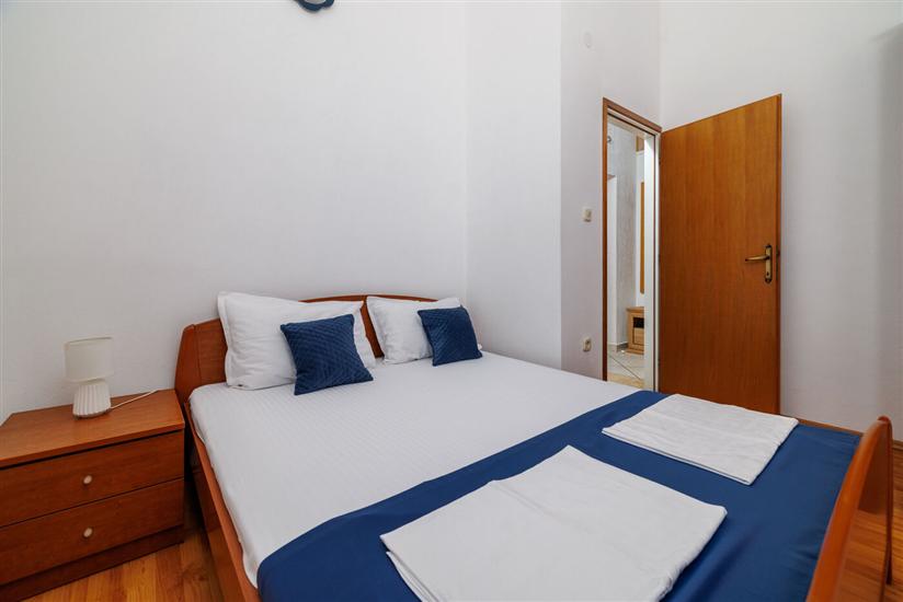 Apartment A2, for 6 persons