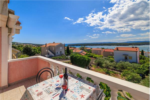 Apartment A2, for 6 persons