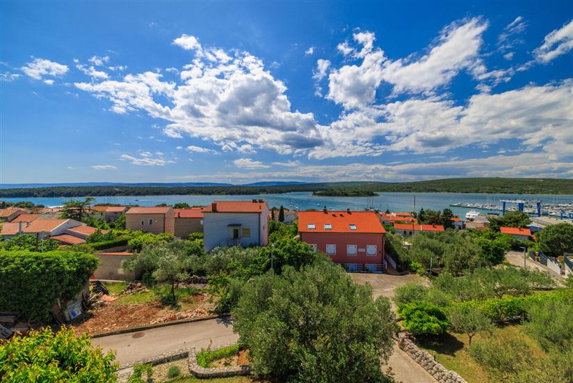 Apartment A2, for 6 persons