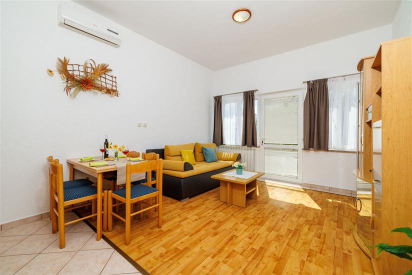Apartment A3, for 4 persons
