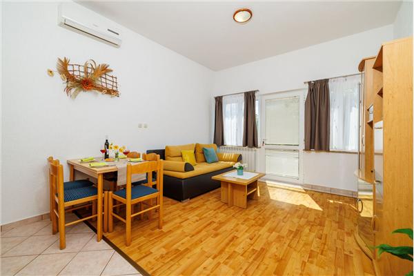 Apartment A3, for 4 persons