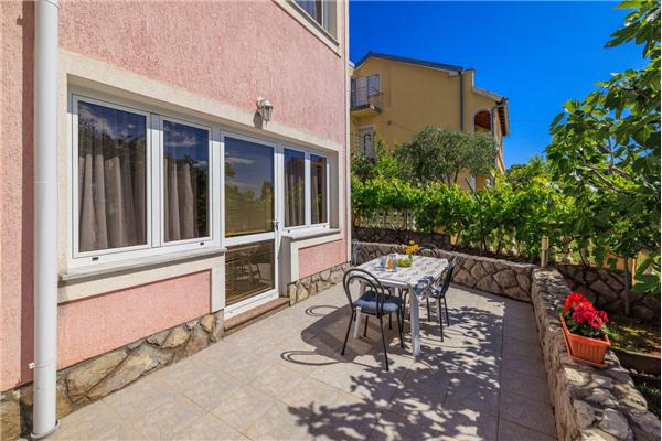 Apartment A3, for 4 persons