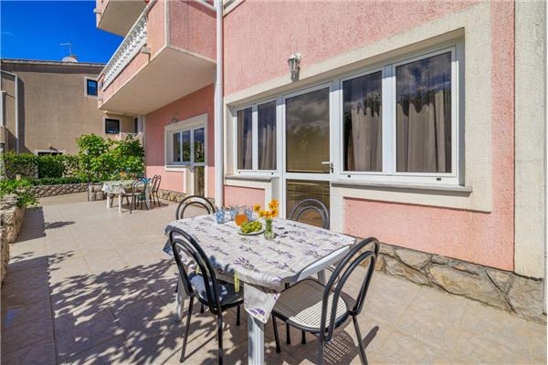 Apartment A3, for 4 persons