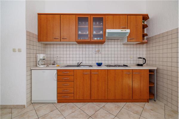 Apartment A4, for 6 persons