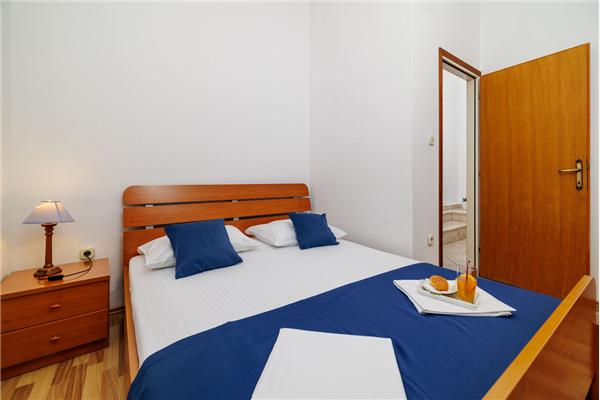 Apartment A4, for 6 persons