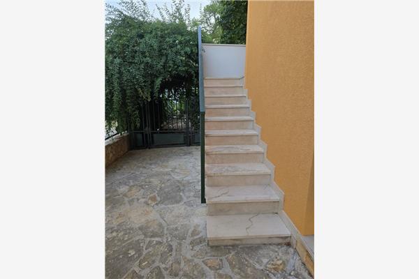 Apartment A1, for 3 persons