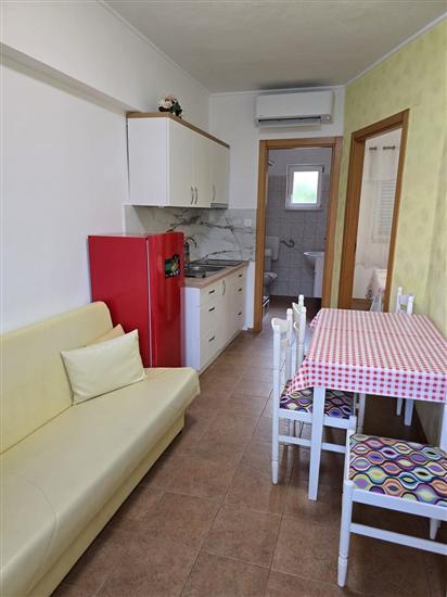 Apartment A4, for 3 persons