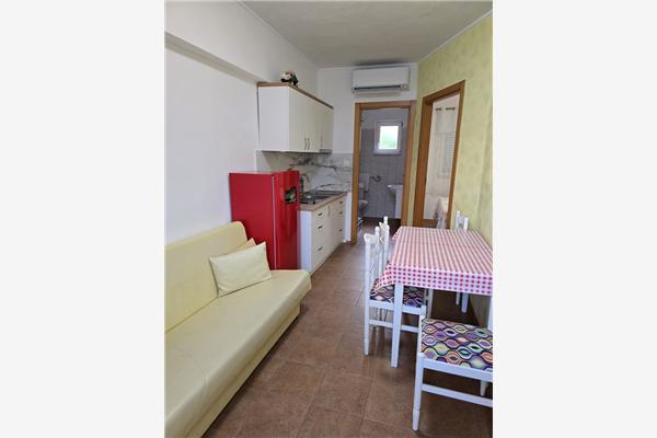 Apartment A4, for 3 persons