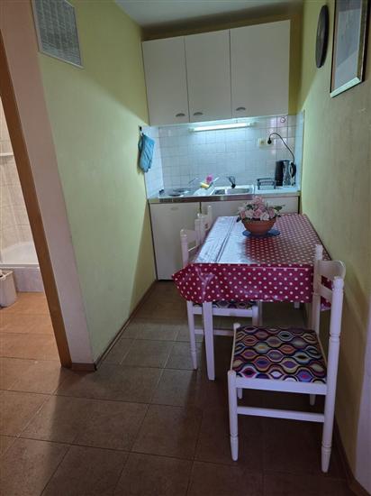 Apartment A5, for 3 persons