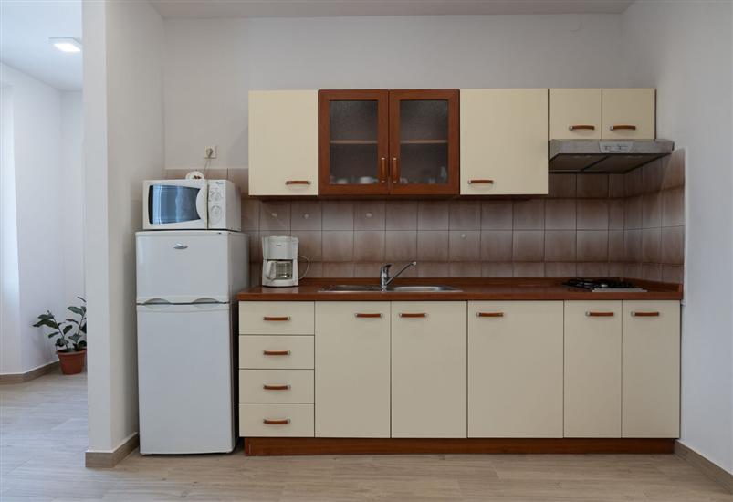 Apartment A1, for 5 persons