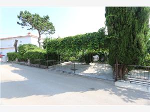 Apartment Kvarners islands,BookKALCICFrom 243 €