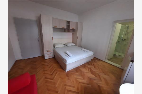 Apartment A1, for 8 persons