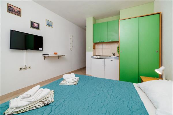 Apartment A4, for 2 persons