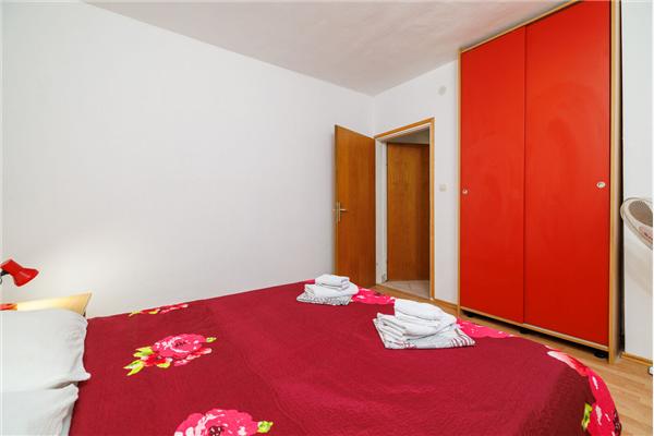 Apartment A5, for 4 persons