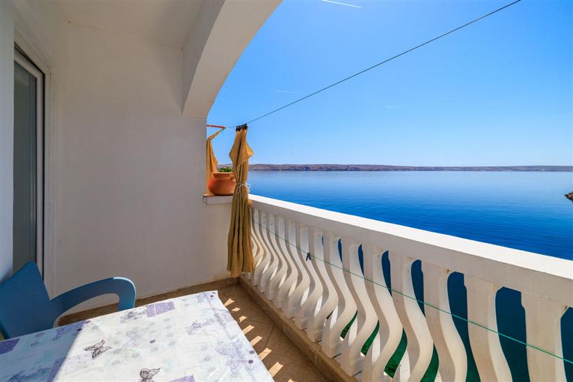 Apartment A5, for 4 persons