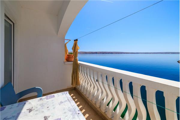 Apartment A5, for 4 persons