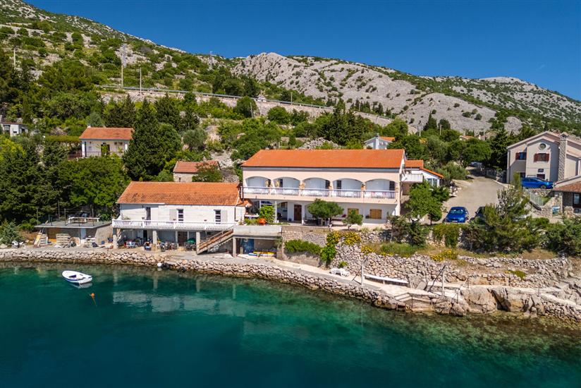 Apartments Taša