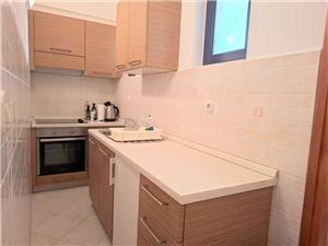 Apartments and Rooms Toni Malinska - island Krk, Size 16.00 m2