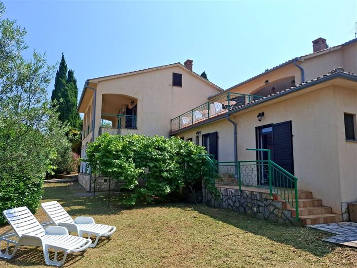 Apartment A2, for 3 persons