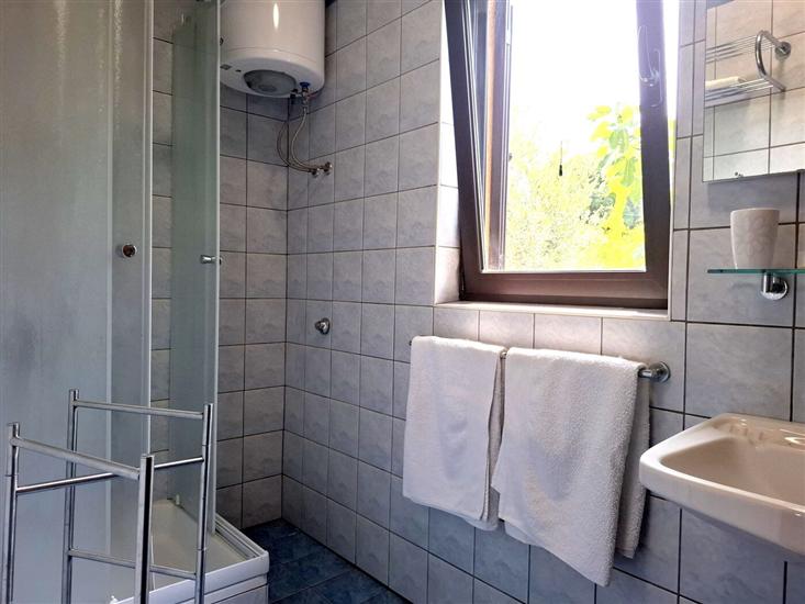 Room S1, for 2 persons