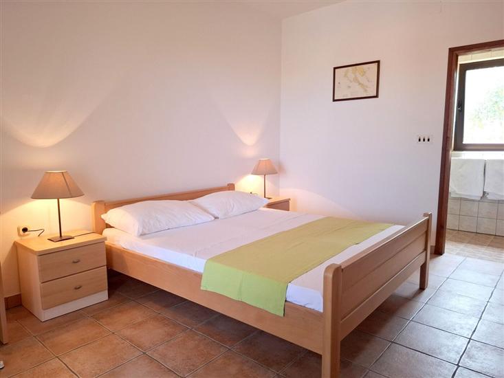 Room S2, for 2 persons