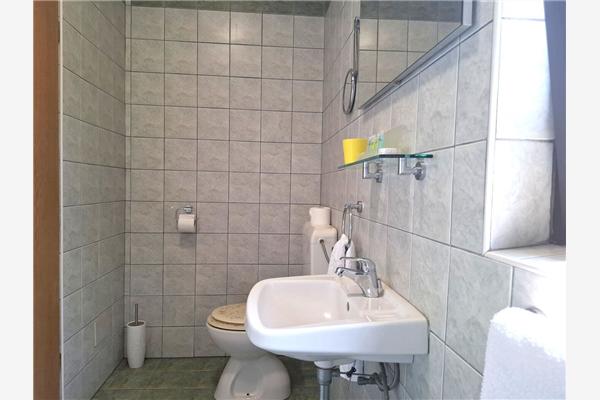 Room S3, for 2 persons