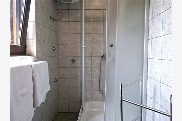 Room S3, for 2 persons