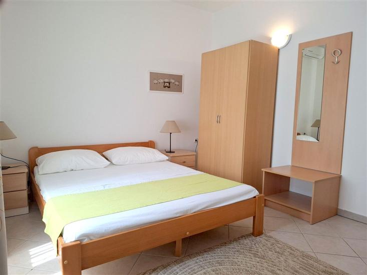 Apartment A1, for 4 persons